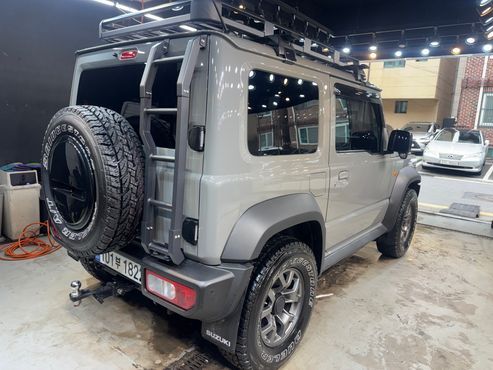 Suzuki Jimny 1.5 — пробег 37 000 км — фото 4 из 5