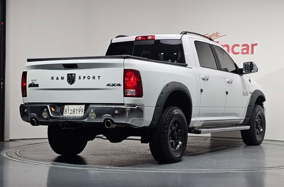Dodge Ram Pick Up 5.7 — пробег 118 162 км — фото 2 из 5