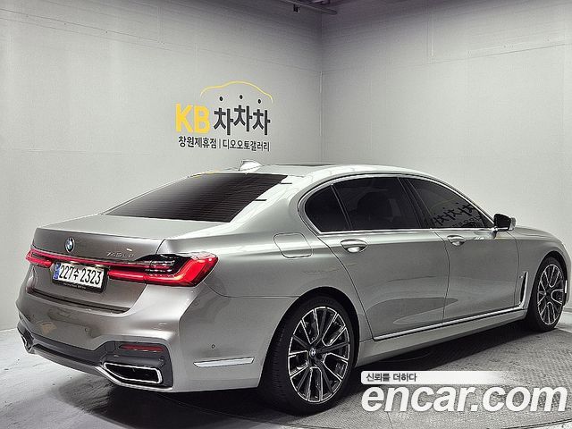 BMW 7-Series 745Le iPerformance M Sport — пробег 184 367 км — фото 2 из 5