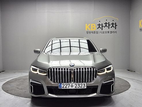 BMW 7-Series 745Le iPerformance M Sport — пробег 184 367 км — фото 3 из 5