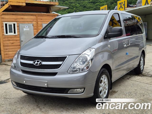 Hyundai Starex 5-Seater LPi VAN CVX Luxury — пробег 135 000 км — фото 2 из 5