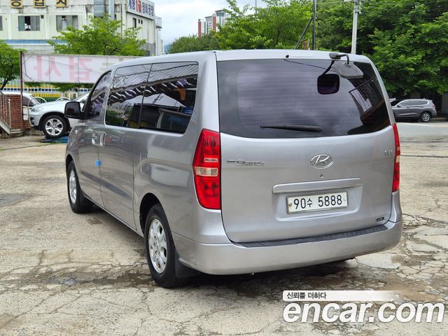 Hyundai Starex 5-Seater LPi VAN CVX Luxury — пробег 135 000 км — фото 5 из 5