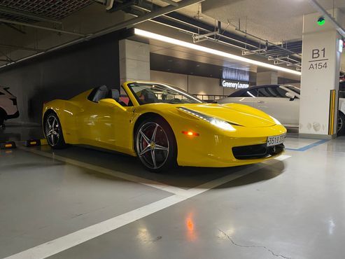Ferrari 458 Spider — пробег 28 600 км — фото 5 из 5