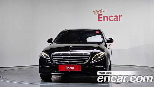 Mercedes-Benz E-Class из Кореи Encar