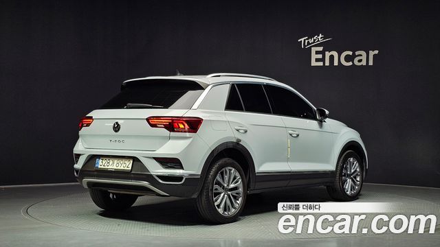 Volkswagen T-Roc 2.0 TDI Prestige — пробег 39 660 км — фото 2 из 5