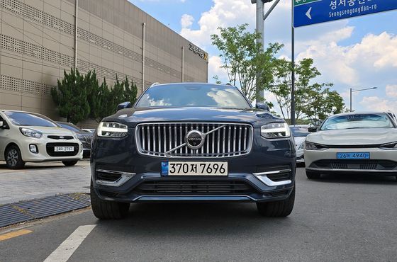 Volvo XC90 T8 Ultimate Bright Hybrid — пробег 35 184 км — фото 2 из 5