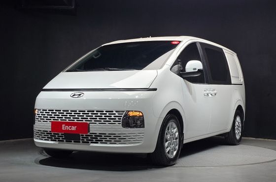Hyundai Staria Cargo 5-Seater Modern — пробег 58 229 км — фото 1 из 5