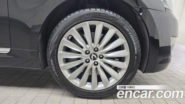 Hyundai Equus из Кореи Encar