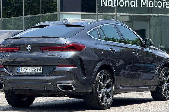 BMW X6 xDrive40i M Sport — пробег 84 540 км — фото 2 из 5