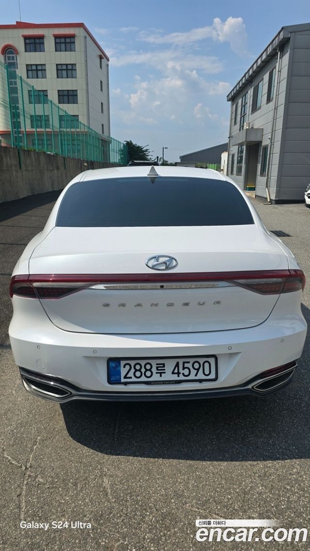 Hyundai Grandeur из Кореи Encar