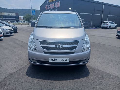 Hyundai Starex 5-Seater VAN CVX Luxury — пробег 178 376 км — фото 1 из 5