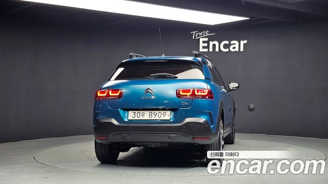 Citroen-DS C4 CACTUS 1.6 BlueHDi Shine — пробег 187 705 км — фото 4 из 5