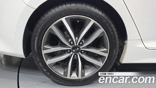 Kia K5 из Кореи Encar