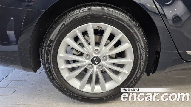Kia K7 из Кореи Encar