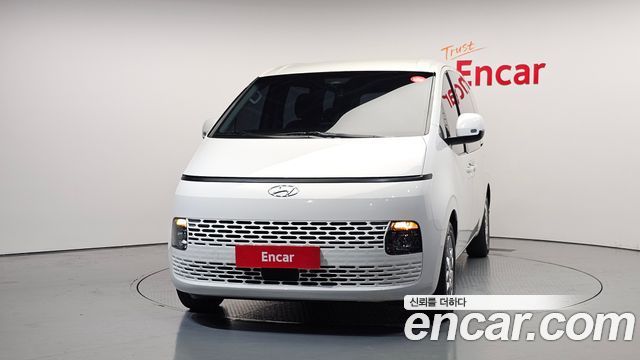 Hyundai Staria Tourer 11-Seater Modern — пробег 95 609 км — фото 3 из 5