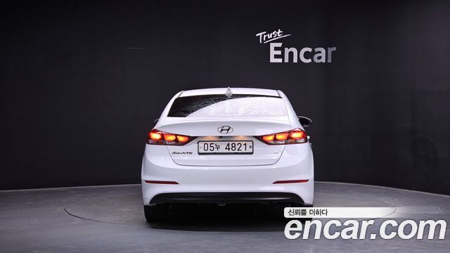 Hyundai AVANTE из Кореи Encar