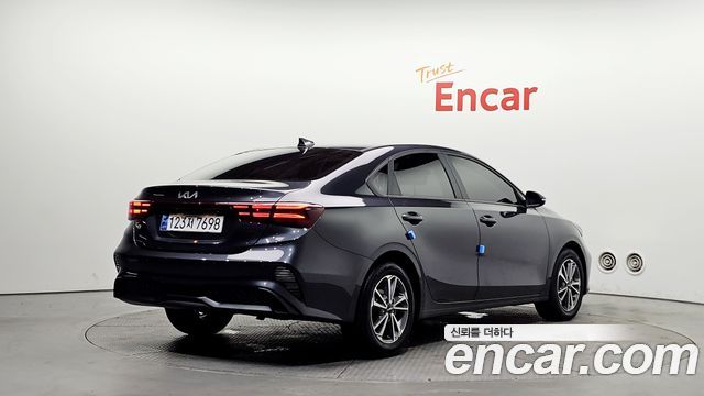 Kia K3 из Кореи Encar