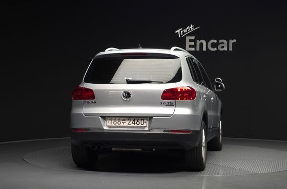 Volkswagen Tiguan 2.0 TDI Comfort 5N — пробег 100 308 км — фото 4 из 5