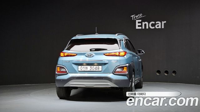 Hyundai Kona из Кореи Encar