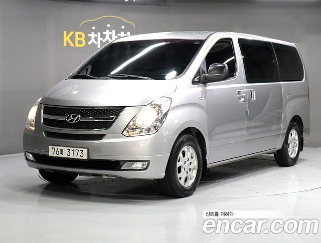 Hyundai Starex 11-Seater Wagon CVX Luxury — пробег 118 731 км — фото 1 из 5