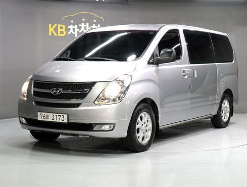 Hyundai Starex 11-Seater Wagon CVX Luxury — пробег 118 731 км — фото 1 из 5