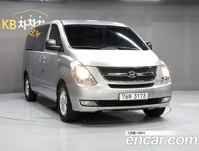 Hyundai Starex 11-Seater Wagon CVX Luxury — пробег 118 731 км — фото 2 из 5