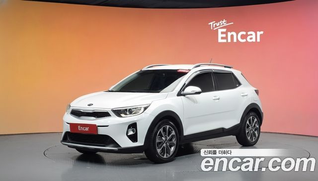 Kia Stonic из Кореи Encar