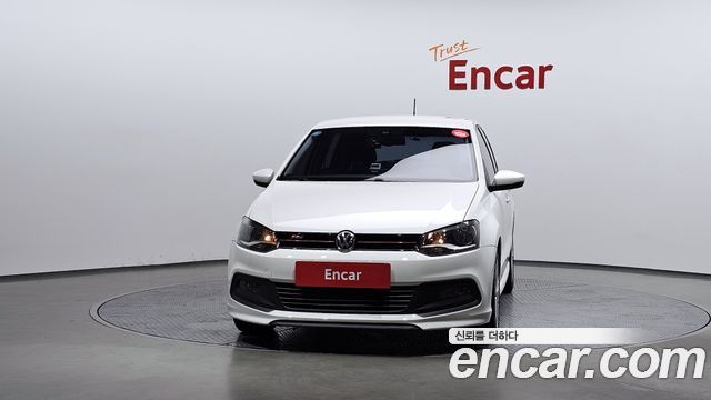 Volkswagen Polo из Кореи Encar