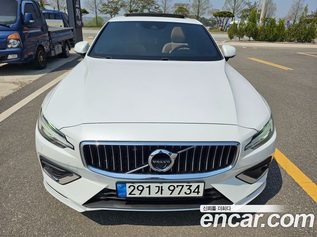 Volvo S60 B5 Inscription — пробег 95 000 км — фото 2 из 5