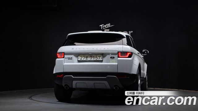 Land Rover Range Rover Evoque 2.0 TD4 HSE — пробег 50 775 км — фото 4 из 5