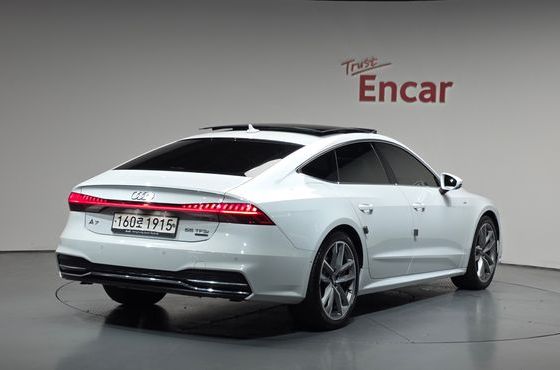 Audi A7 55 TFSI Quattro Premium — пробег 50 939 км — фото 2 из 5