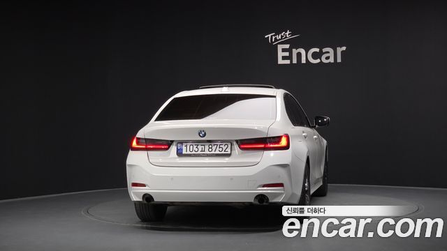 BMW 3-Series из Кореи Encar