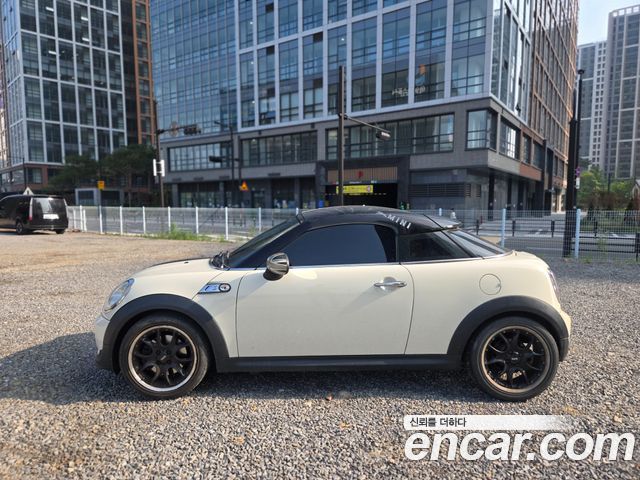 Mini Coupe 1.6 — пробег 157 000 км — фото 3 из 5