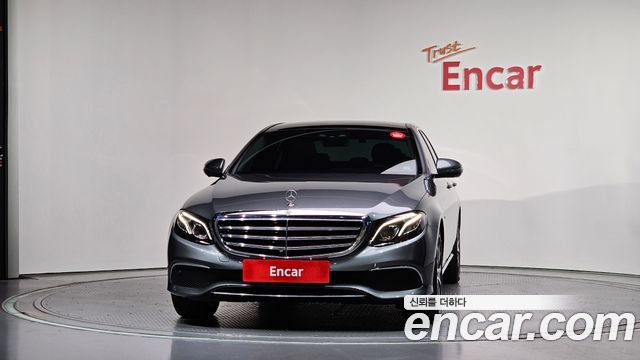 Mercedes-Benz E-Class из Кореи Encar