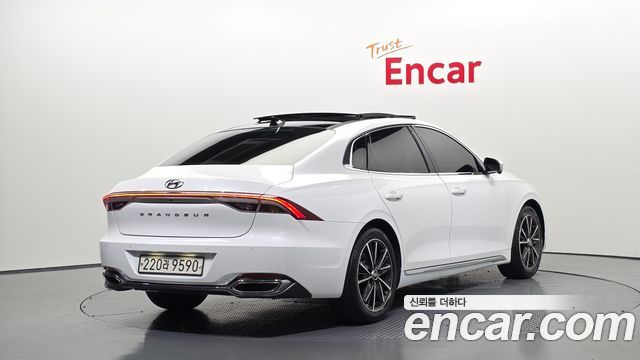 Hyundai Grandeur из Кореи Encar
