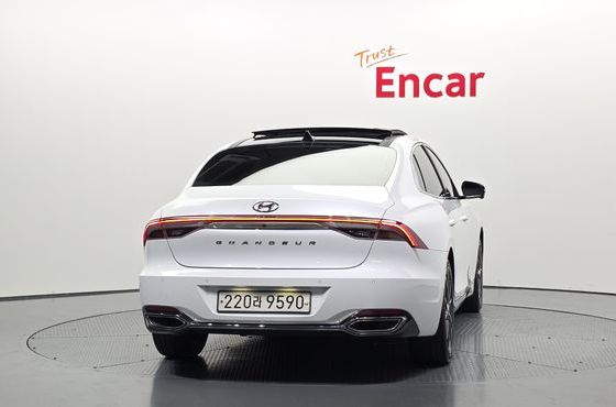 Hyundai Grandeur 2.5 Premium Choice — пробег 47 100 км — фото 4 из 5