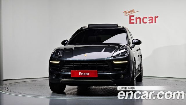 Porsche Macan из Кореи Encar