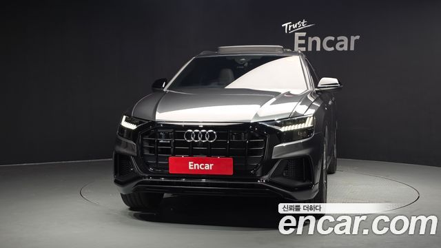 Audi Q8 55 TFSI Quattro Premium — пробег 42 835 км — фото 3 из 5