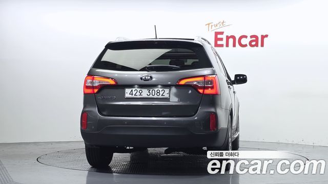 Kia Sorento Diesel 2.0 2WD Prestige — пробег 92 957 км — фото 4 из 5