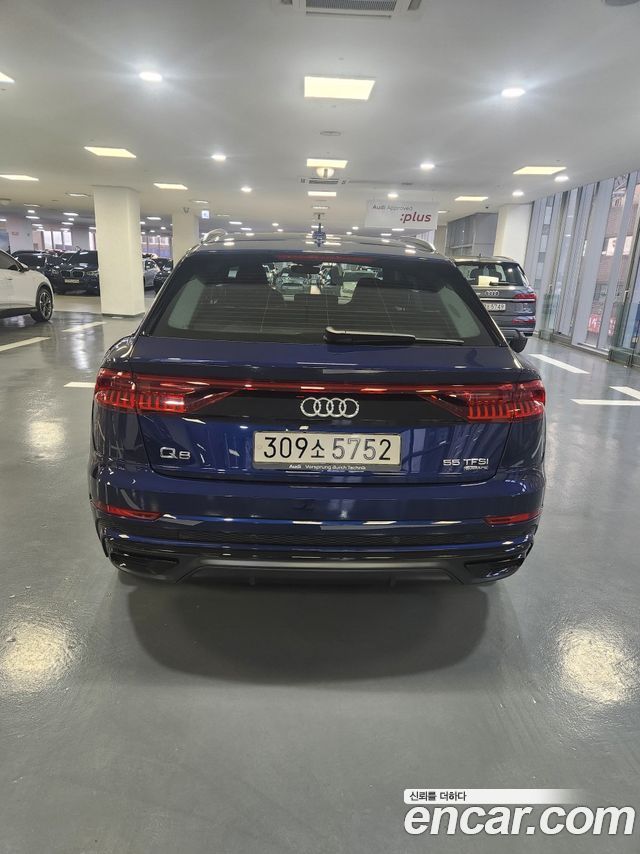 Audi Q8 55 TFSI Quattro Premium — пробег 17 220 км — фото 4 из 5