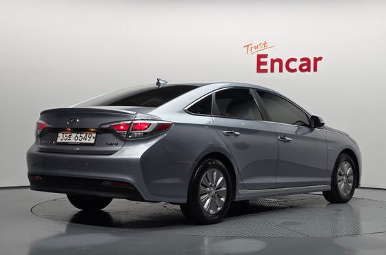 Hyundai Sonata 2.0 HEV Smart — пробег 160 554 км — фото 2 из 5