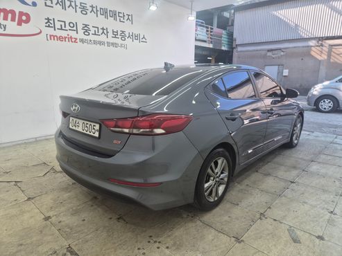 Hyundai AVANTE 1.6 GDI Smart Special — пробег 114 056 км — фото 2 из 5