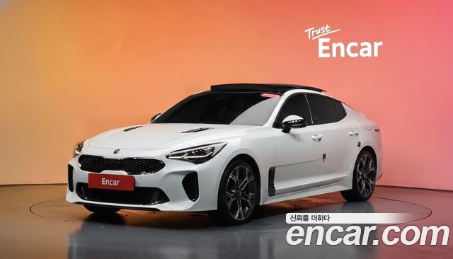 Kia Stinger из Кореи Encar