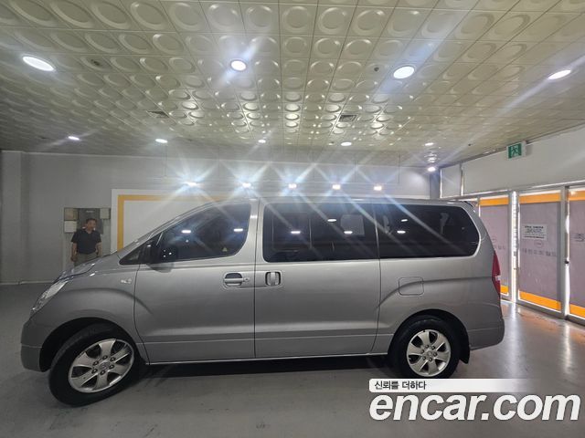 Hyundai Starex 4WD 12-Seater Wagon modern — пробег 113 427 км — фото 3 из 5