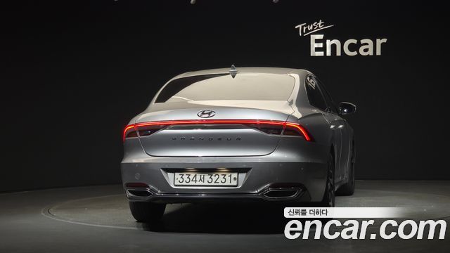 Hyundai Grandeur Premium — пробег 71 932 км — фото 4 из 5