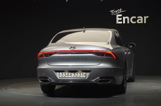 Hyundai Grandeur Premium — пробег 71 932 км — фото 4 из 5