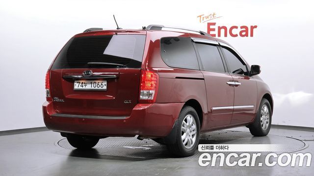 Kia Carnival из Кореи Encar