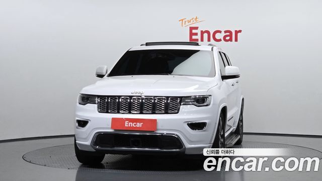 Jeep Cherokee 3.0 Diesel Overland WK2 — пробег 116 614 км — фото 3 из 5