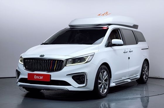 Kia Carnival 9-Seater Hi-Limousine Prestige Hiroof — пробег 105 087 км — фото 1 из 5