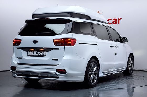 Kia Carnival 9-Seater Hi-Limousine Prestige Hiroof — пробег 105 087 км — фото 2 из 5